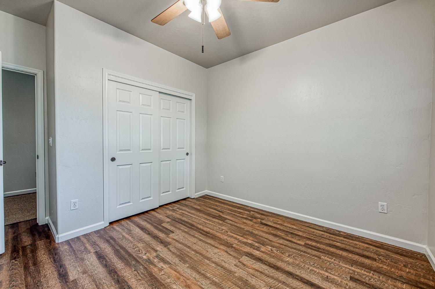 3040 Holland Ave, Clovis, CA 93619