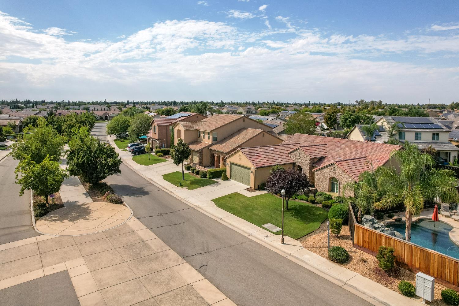 3285 Lincoln Ave, Clovis, CA 93619