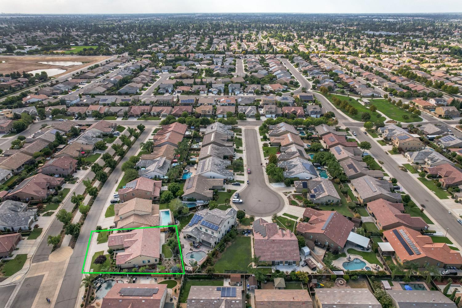 3285 Lincoln Ave, Clovis, CA 93619