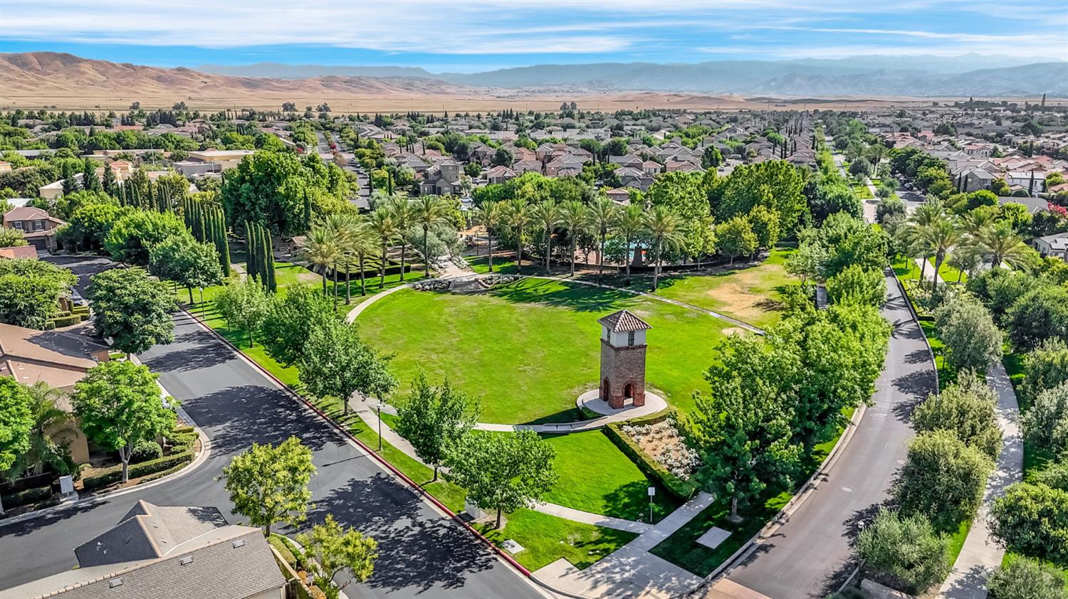 3855 Harlan Ranch Blvd, Clovis, CA 93619