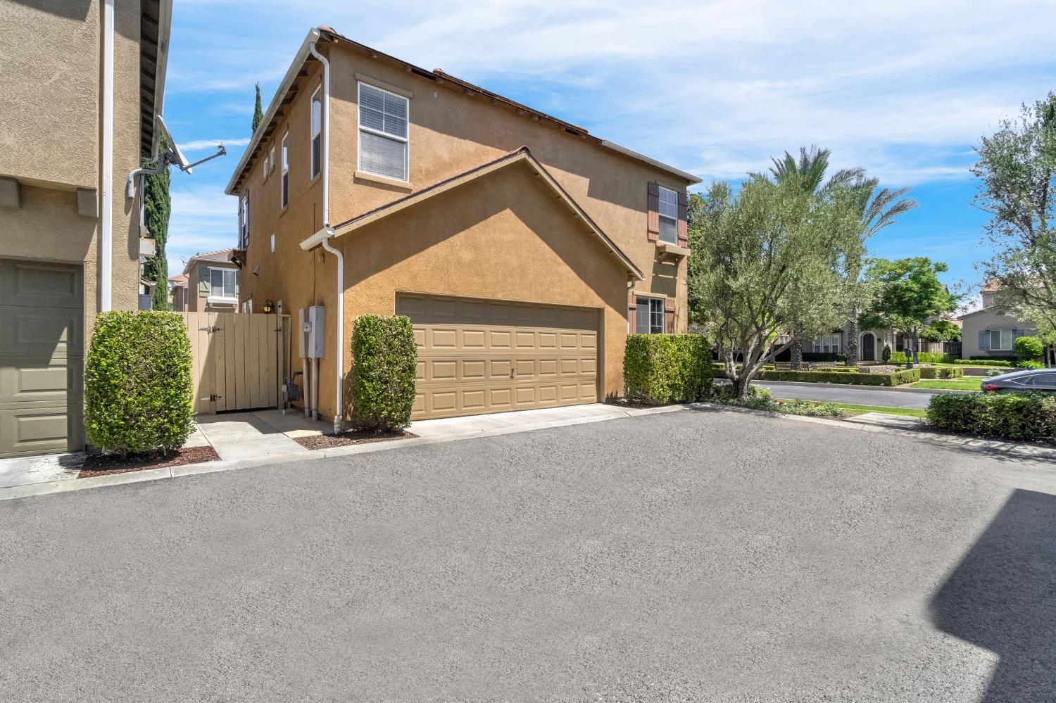 3855 Harlan Ranch Blvd, Clovis, CA 93619