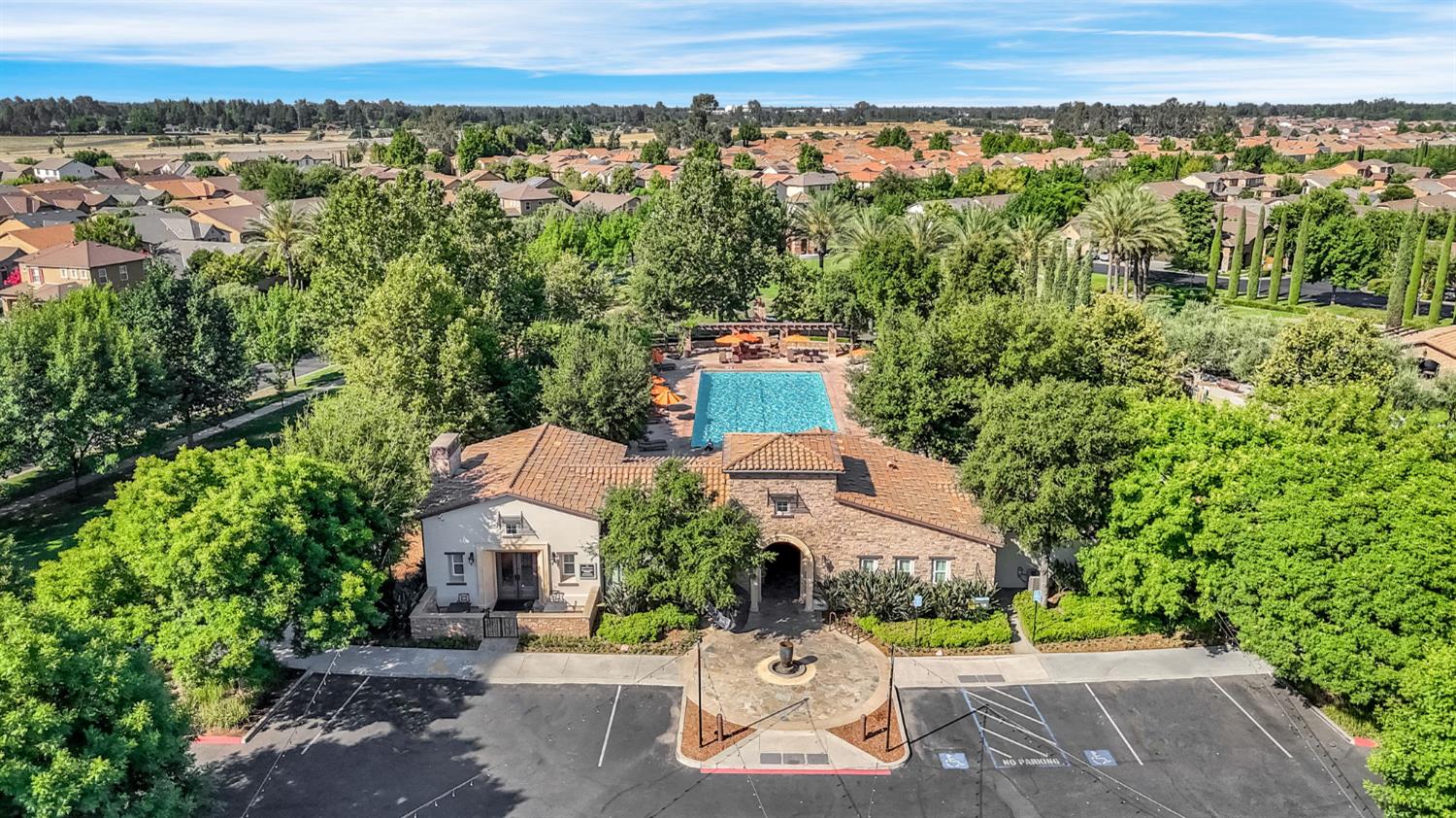 3855 Harlan Ranch Blvd, Clovis, CA 93619