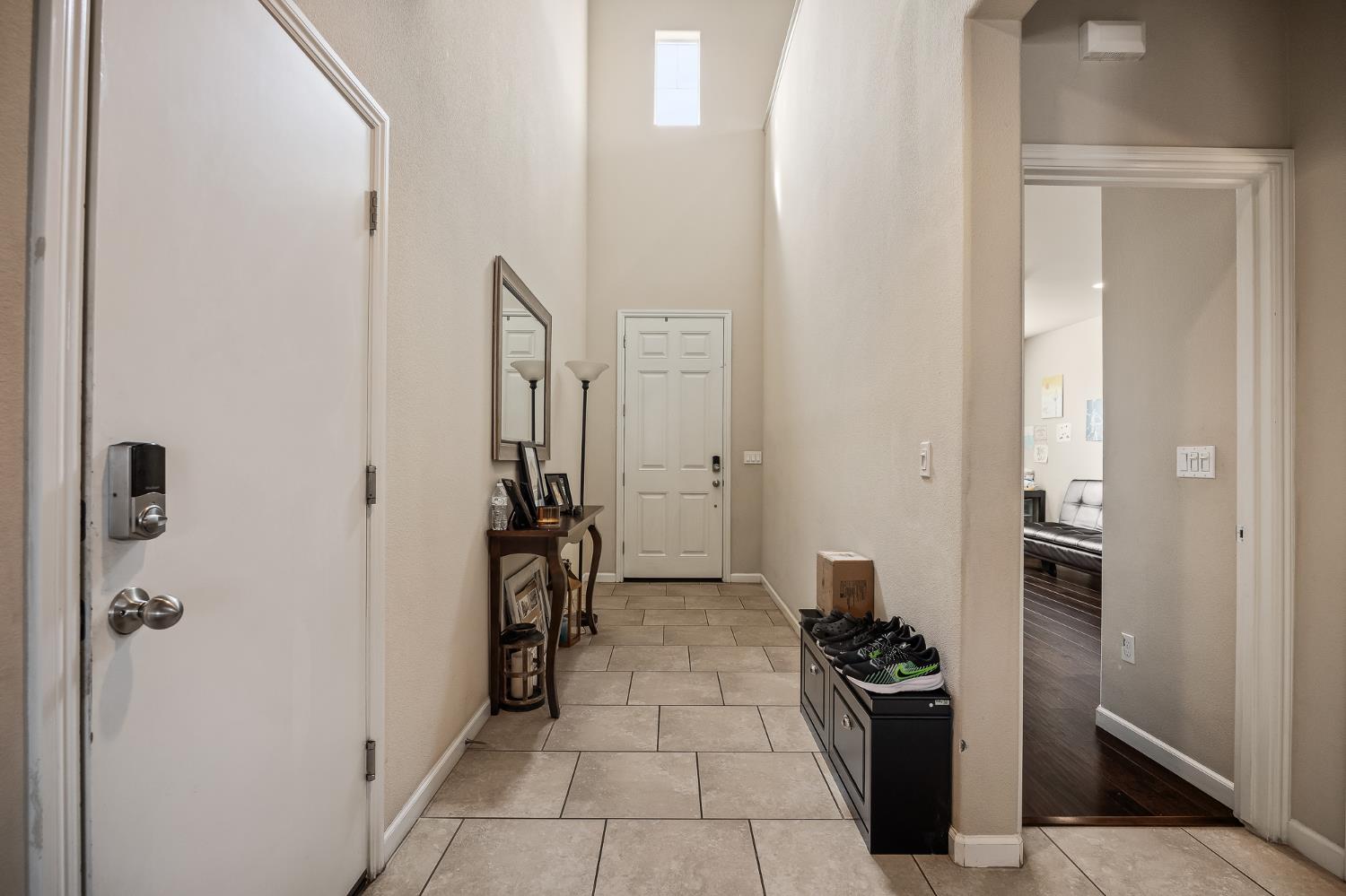 3507 Carmelita Ave, Clovis, CA 93619