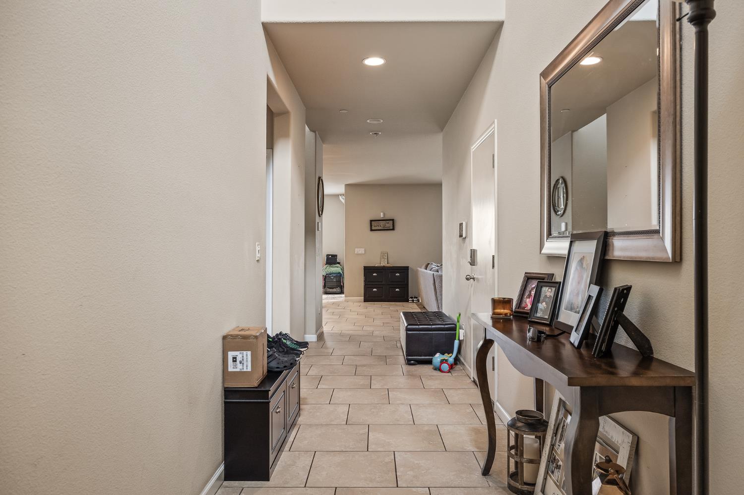 3507 Carmelita Ave, Clovis, CA 93619