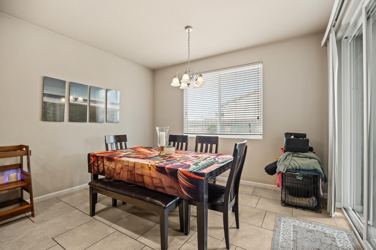 3507 Carmelita Ave, Clovis, CA 93619