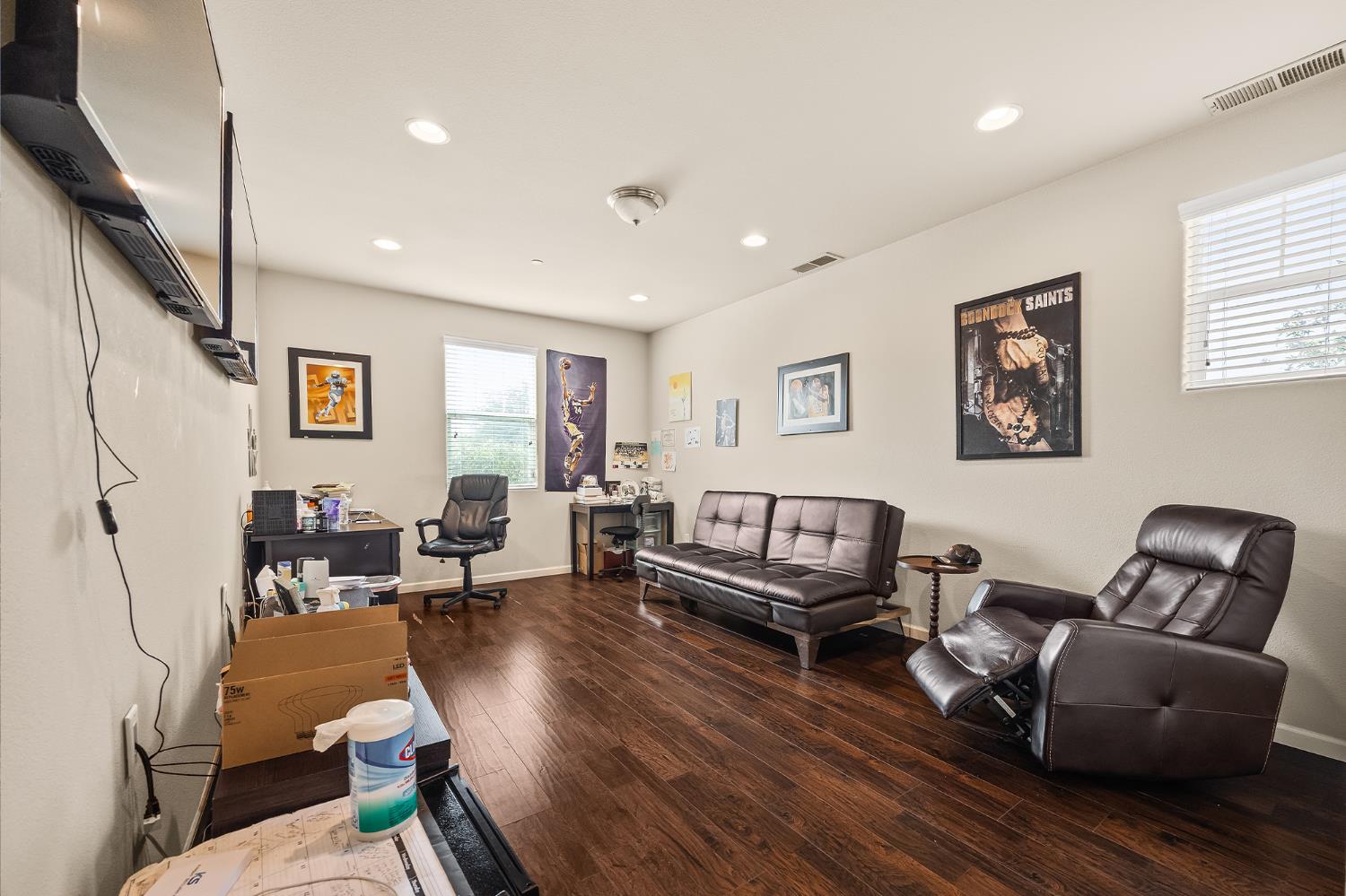 3507 Carmelita Ave, Clovis, CA 93619