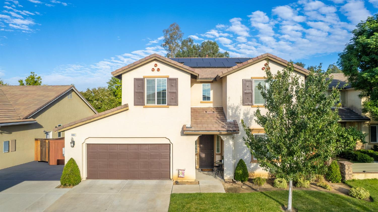 1697 Whiteash Ave, Clovis, CA 93619