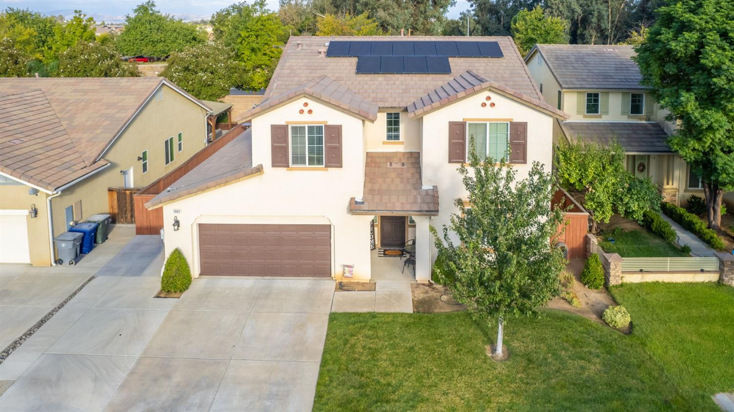 1697 Whiteash Ave, Clovis, CA 93619