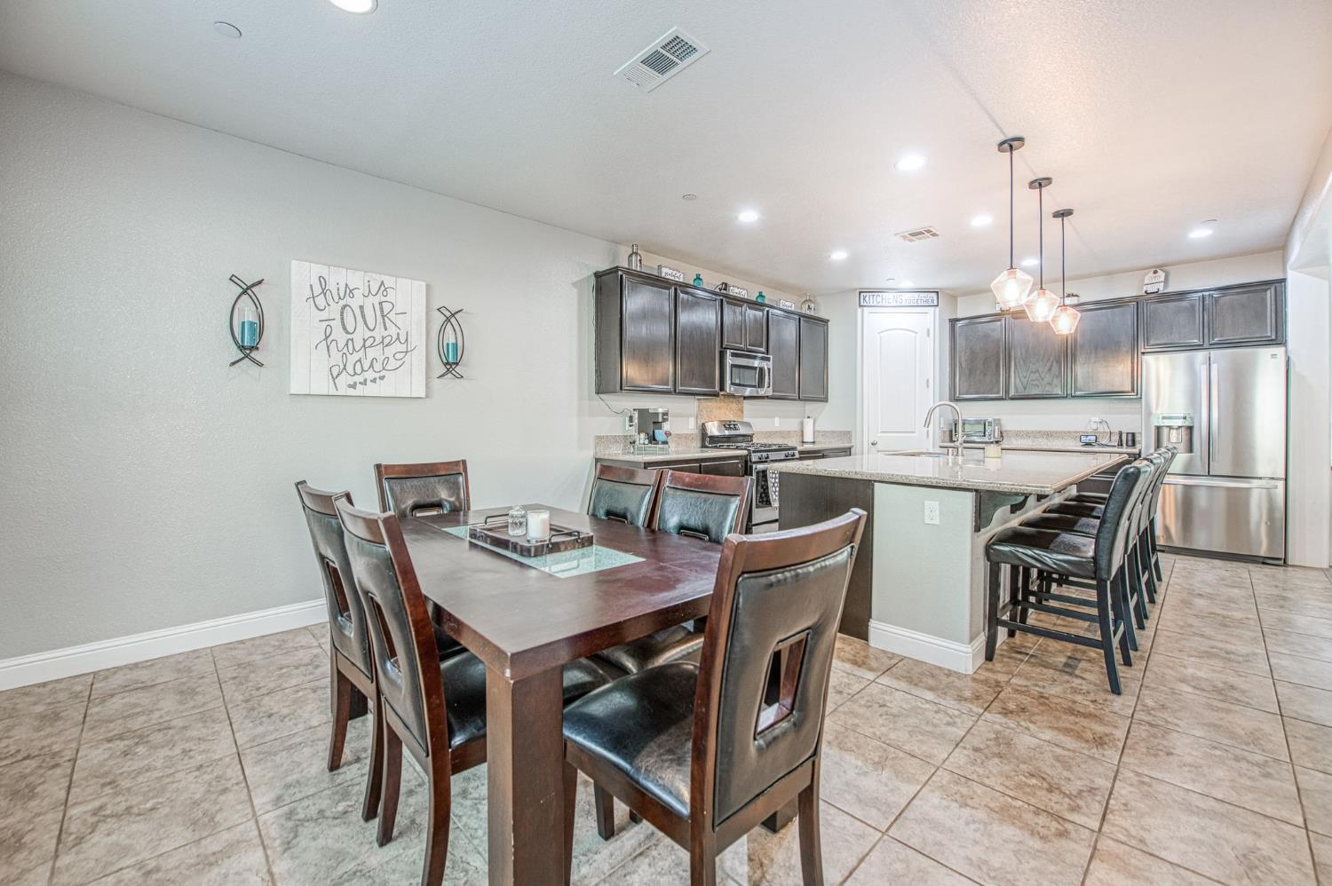 1697 Whiteash Ave, Clovis, CA 93619