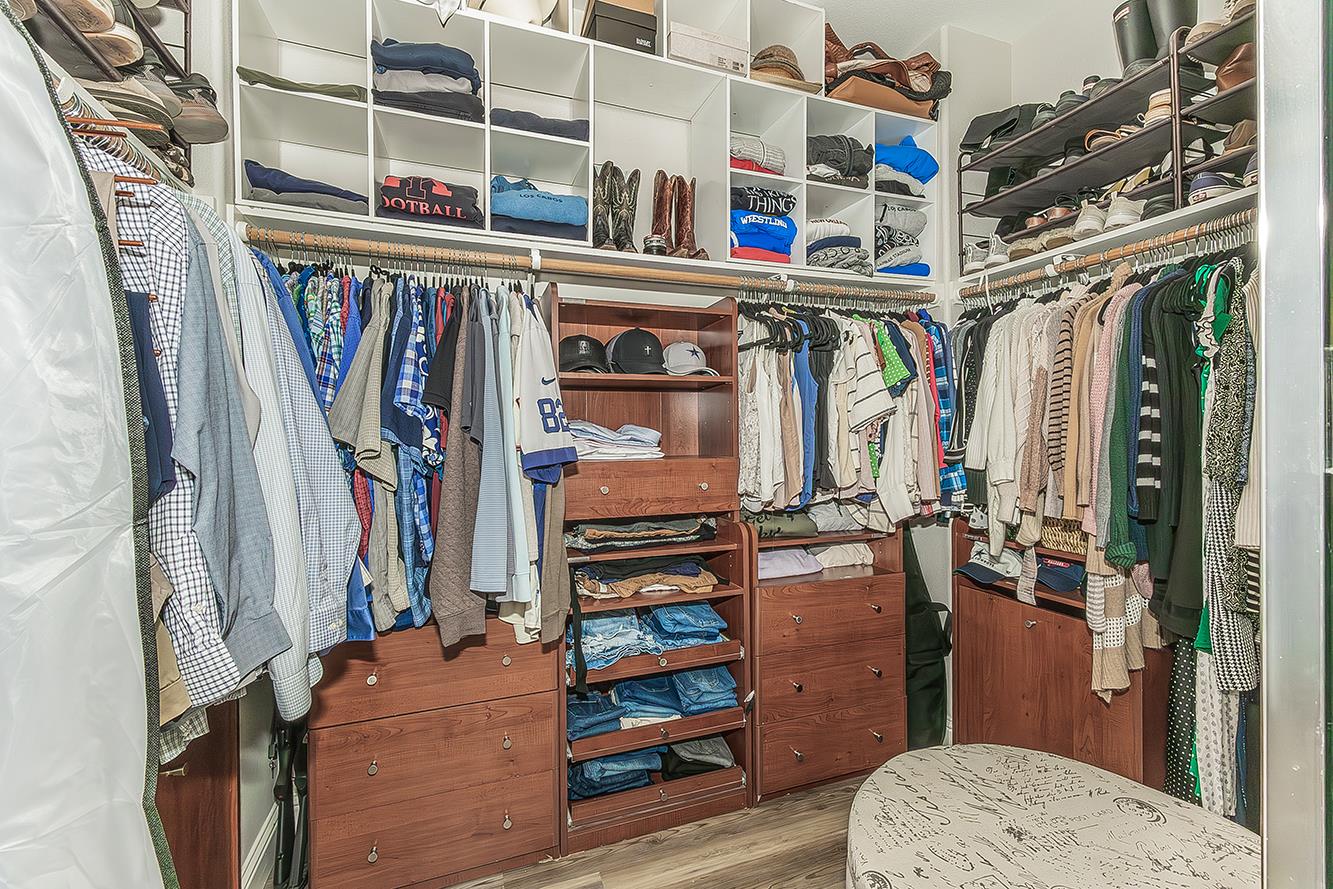 1175 Applegate Ave, Clovis, CA 93611