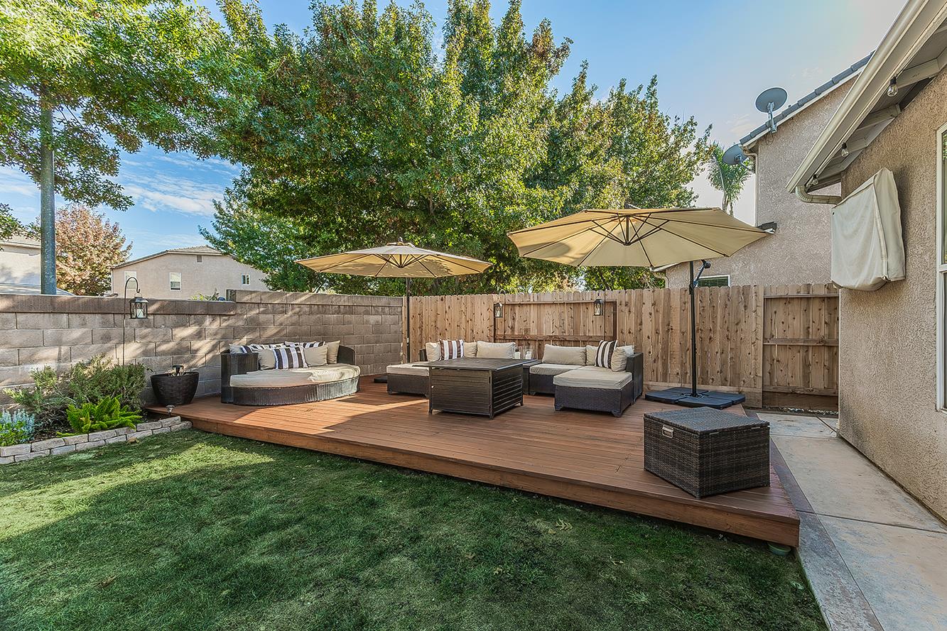 1175 Applegate Ave, Clovis, CA 93611