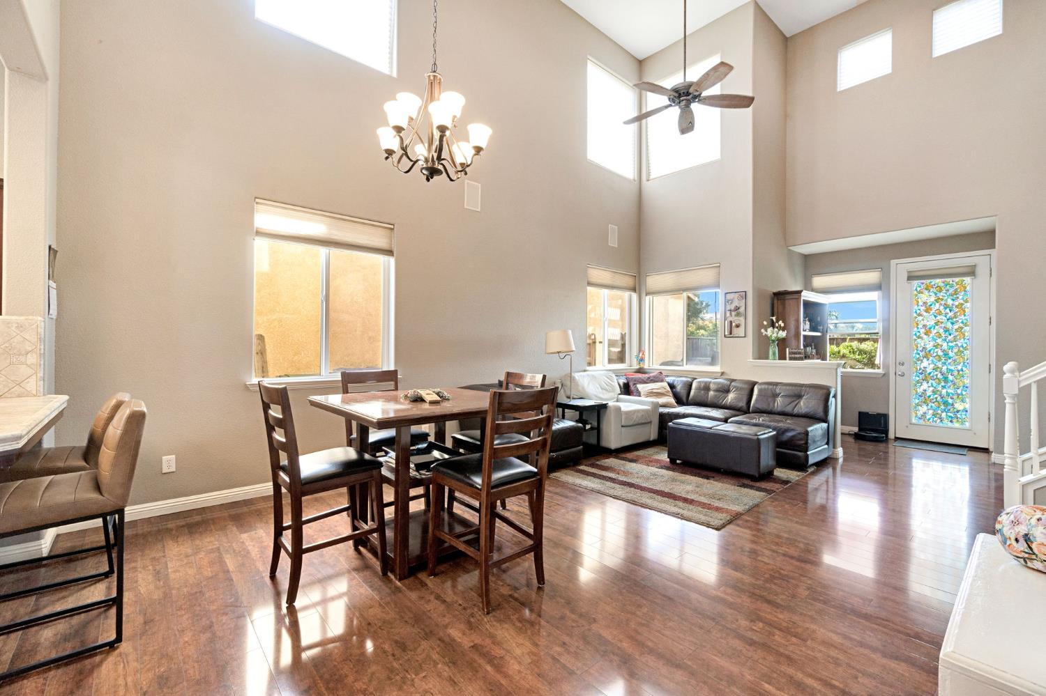 1916 N Tuscany Ln, Clovis, CA 93619