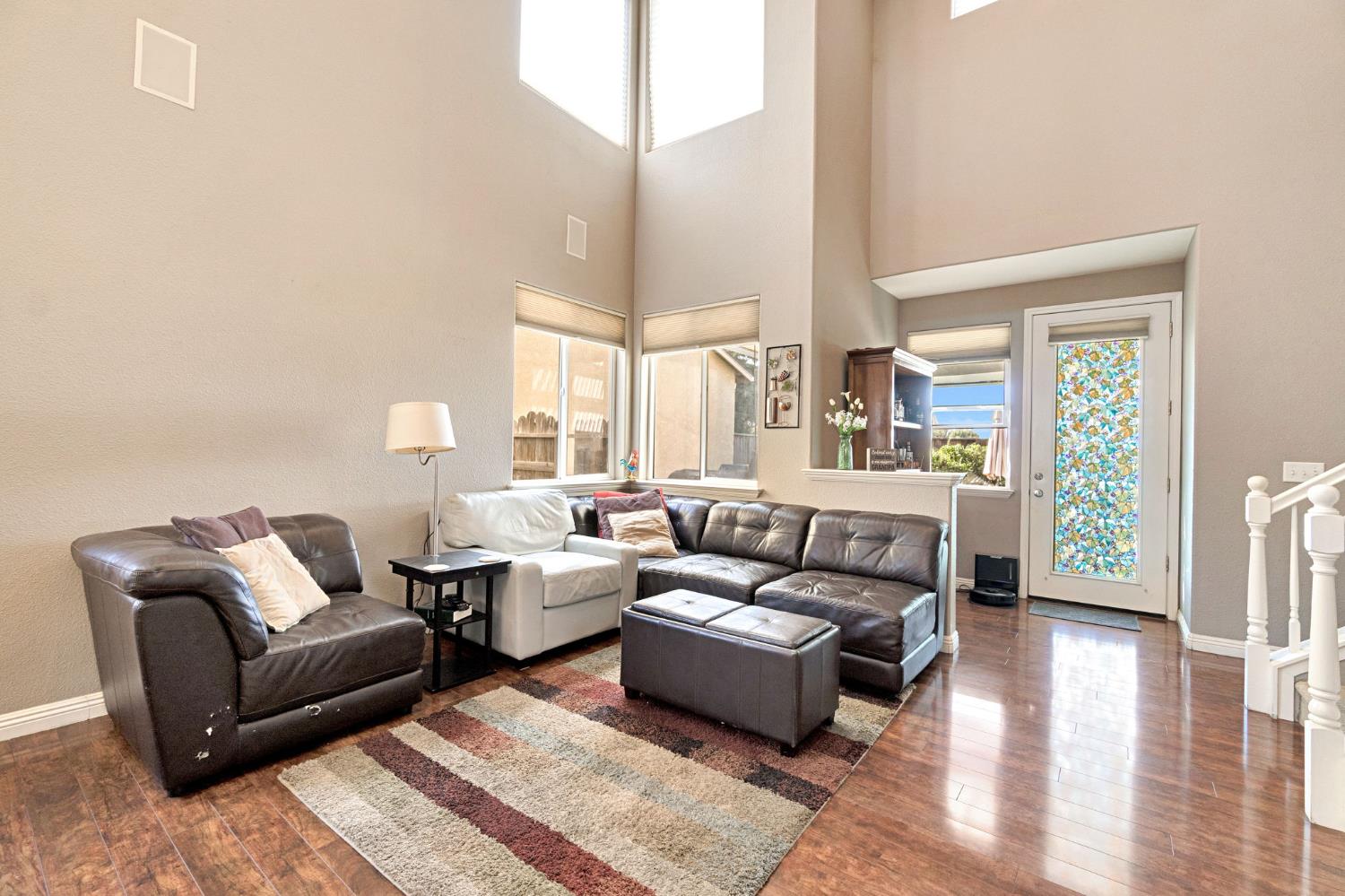 1916 N Tuscany Ln, Clovis, CA 93619