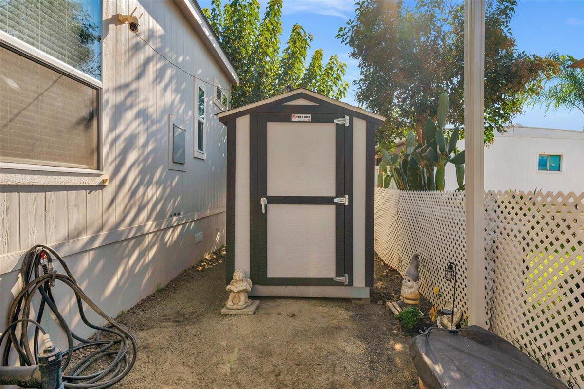 1272 Villa Ave #76, Clovis, CA 93612