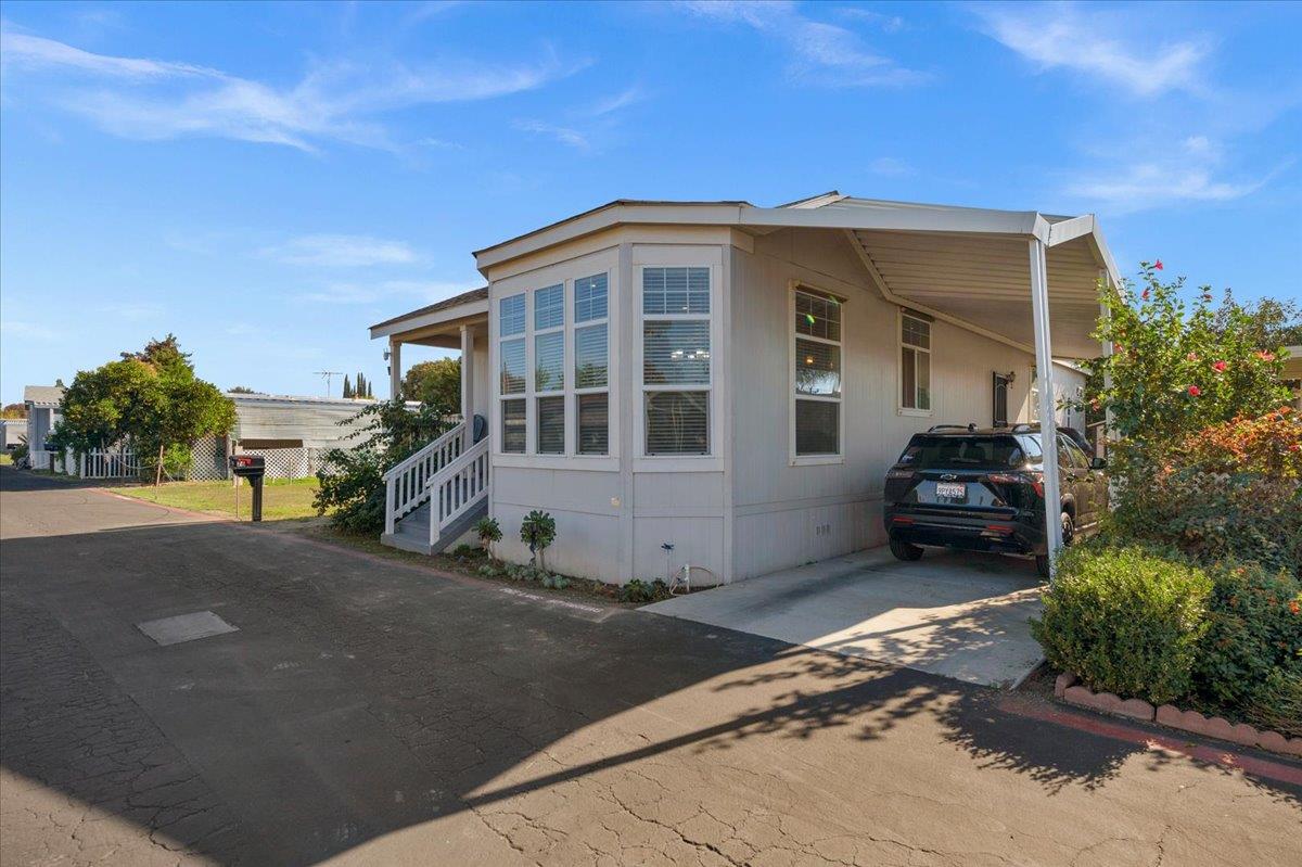 1272 Villa Ave #76, Clovis, CA 93612