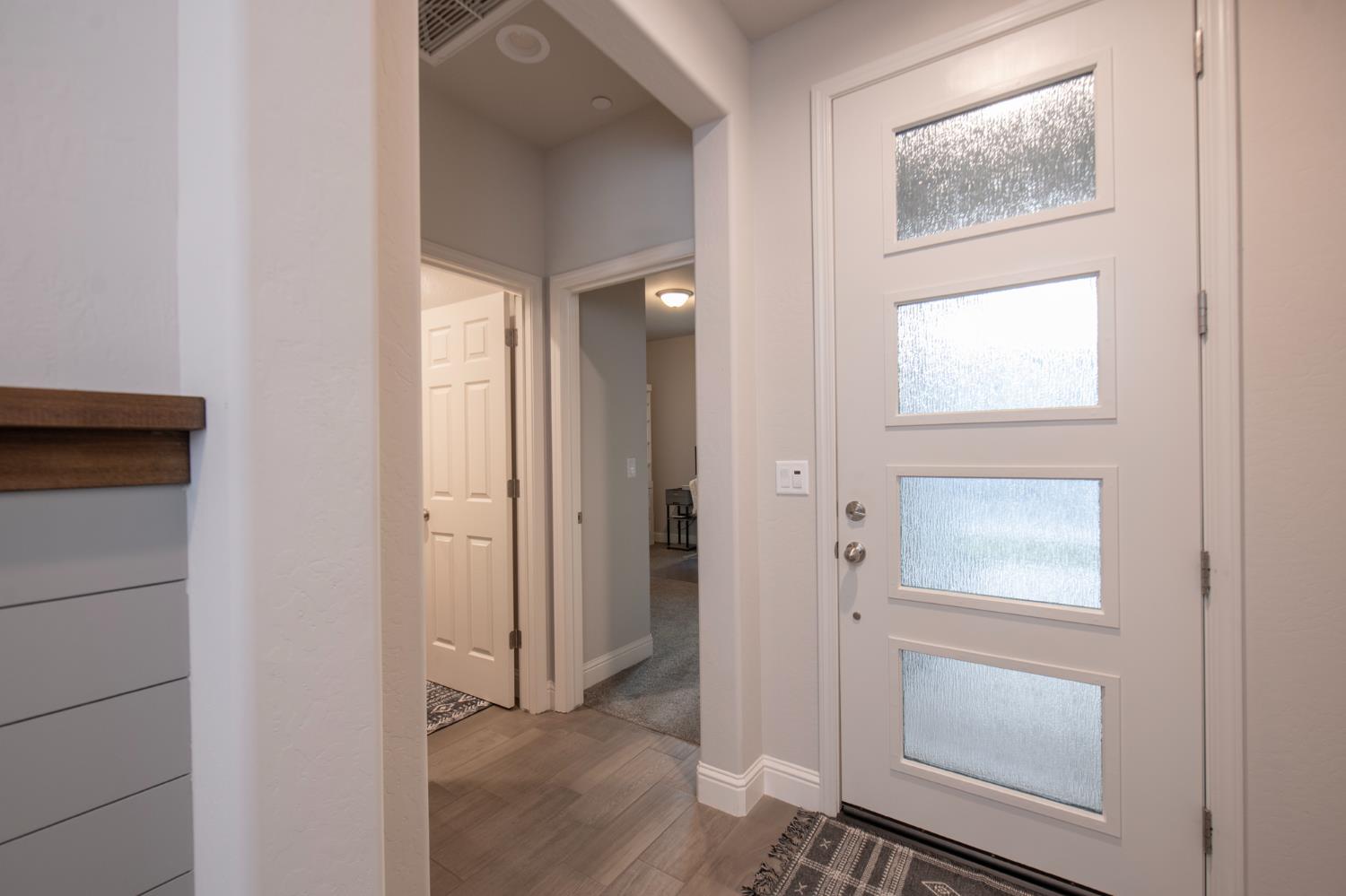 2121 Descanso Ave, Clovis, CA 93619