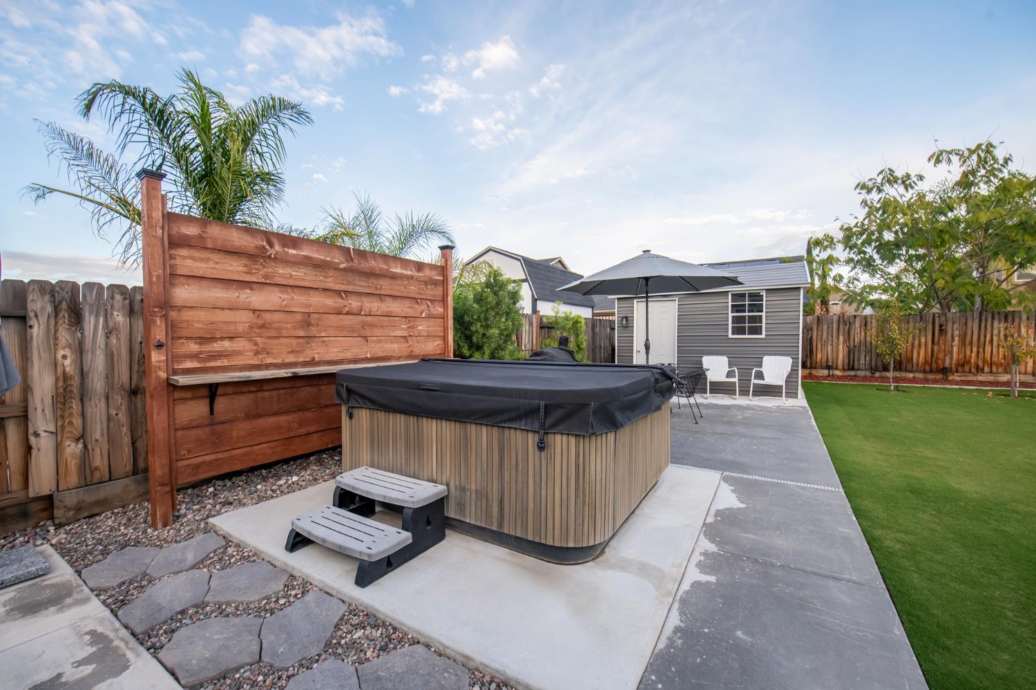 2121 Descanso Ave, Clovis, CA 93619