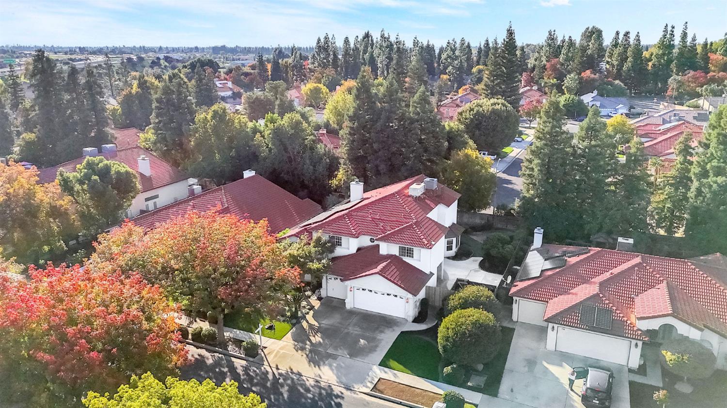 742 N Marion Ave, Clovis, CA 93611