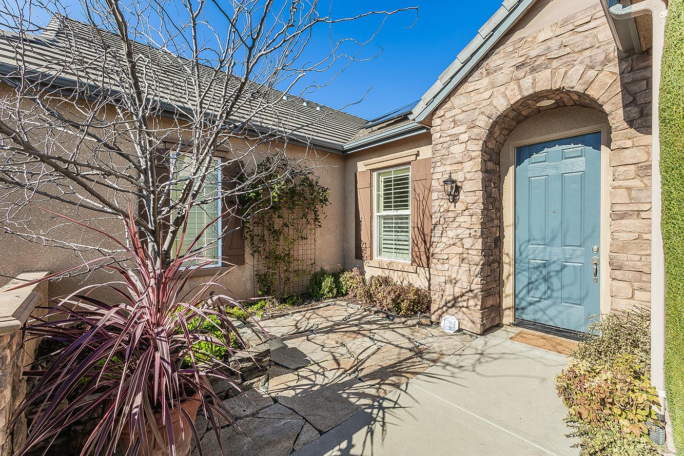 3725 Everglade Ave, Clovis, CA 93619