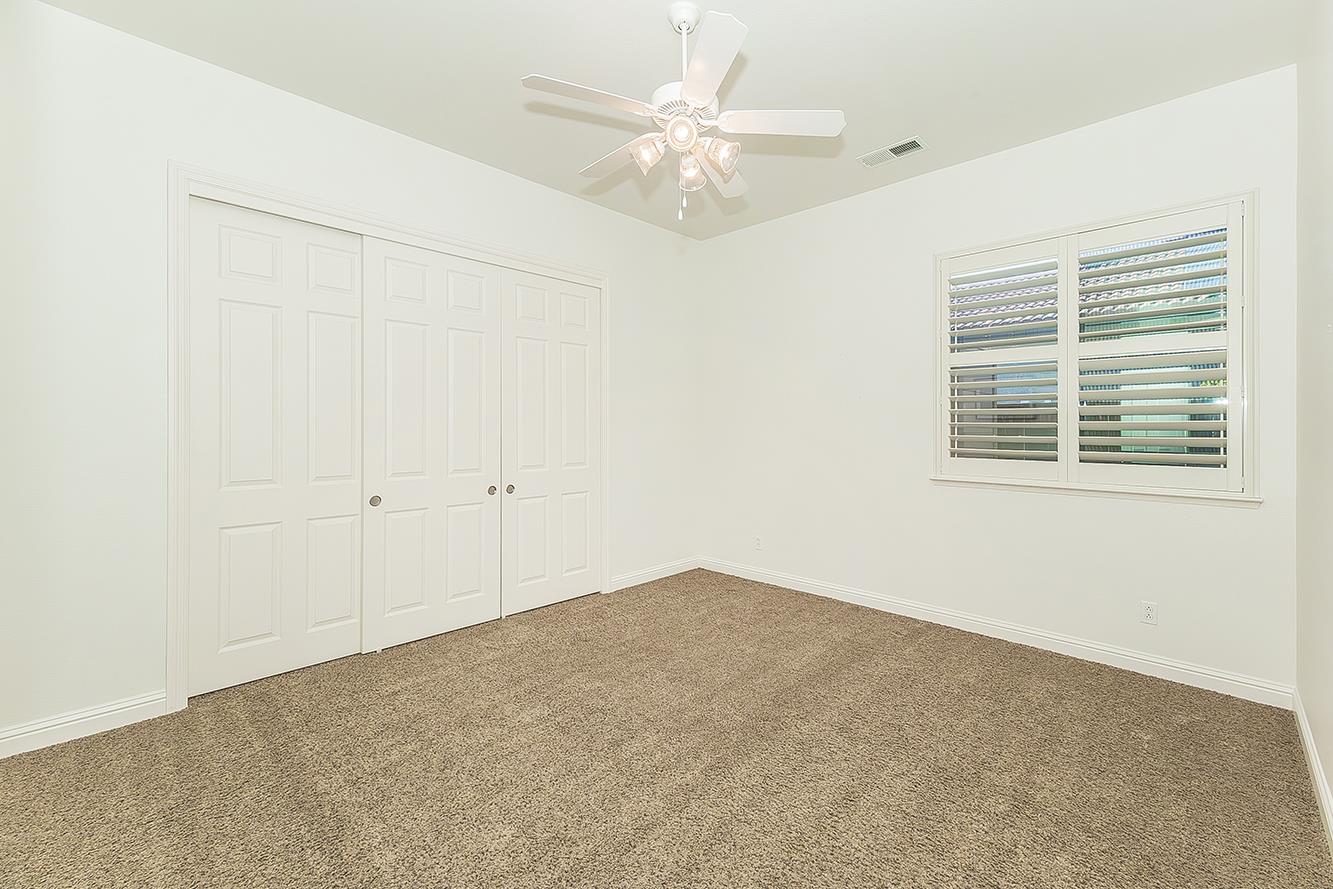 3725 Everglade Ave, Clovis, CA 93619