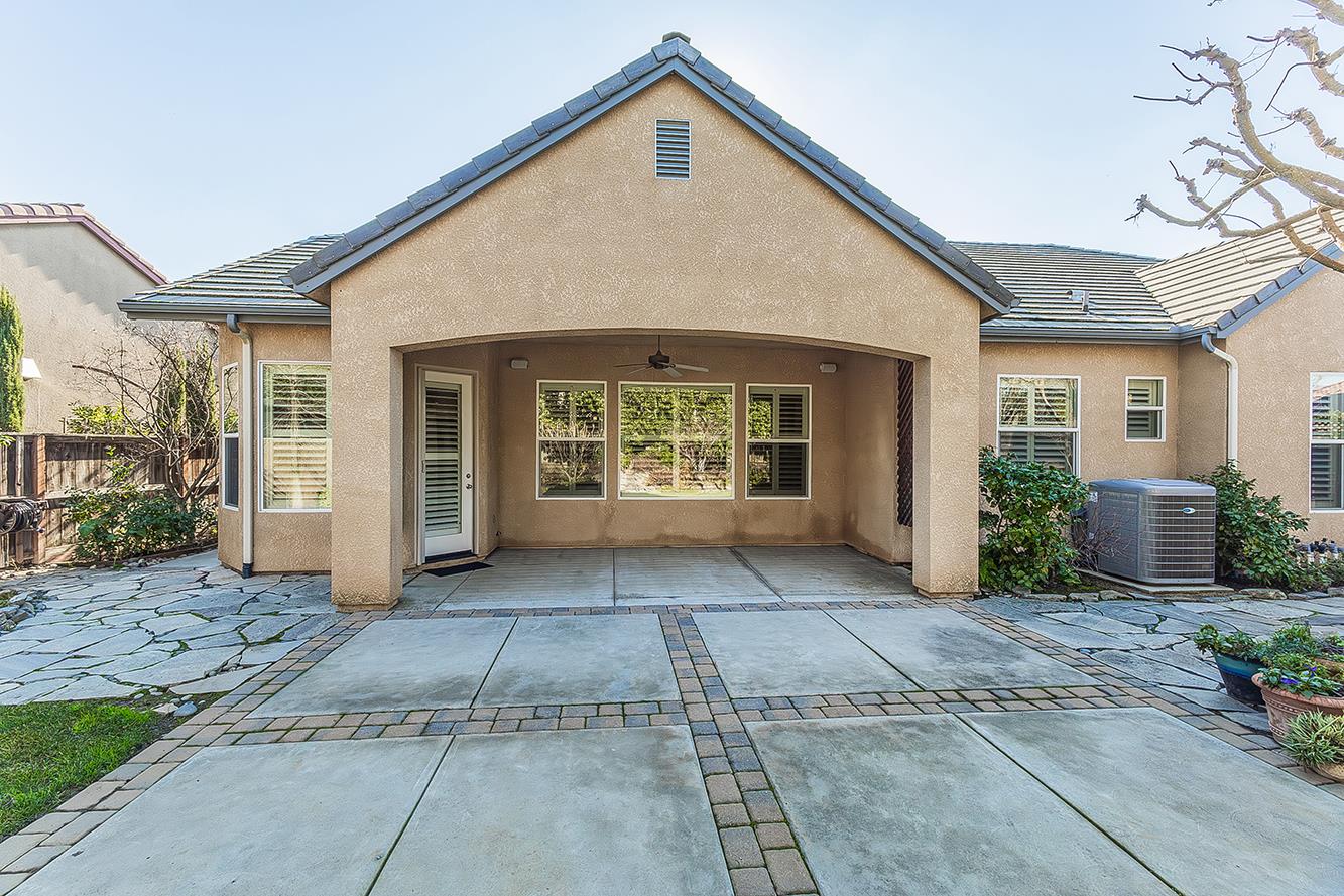 3725 Everglade Ave, Clovis, CA 93619