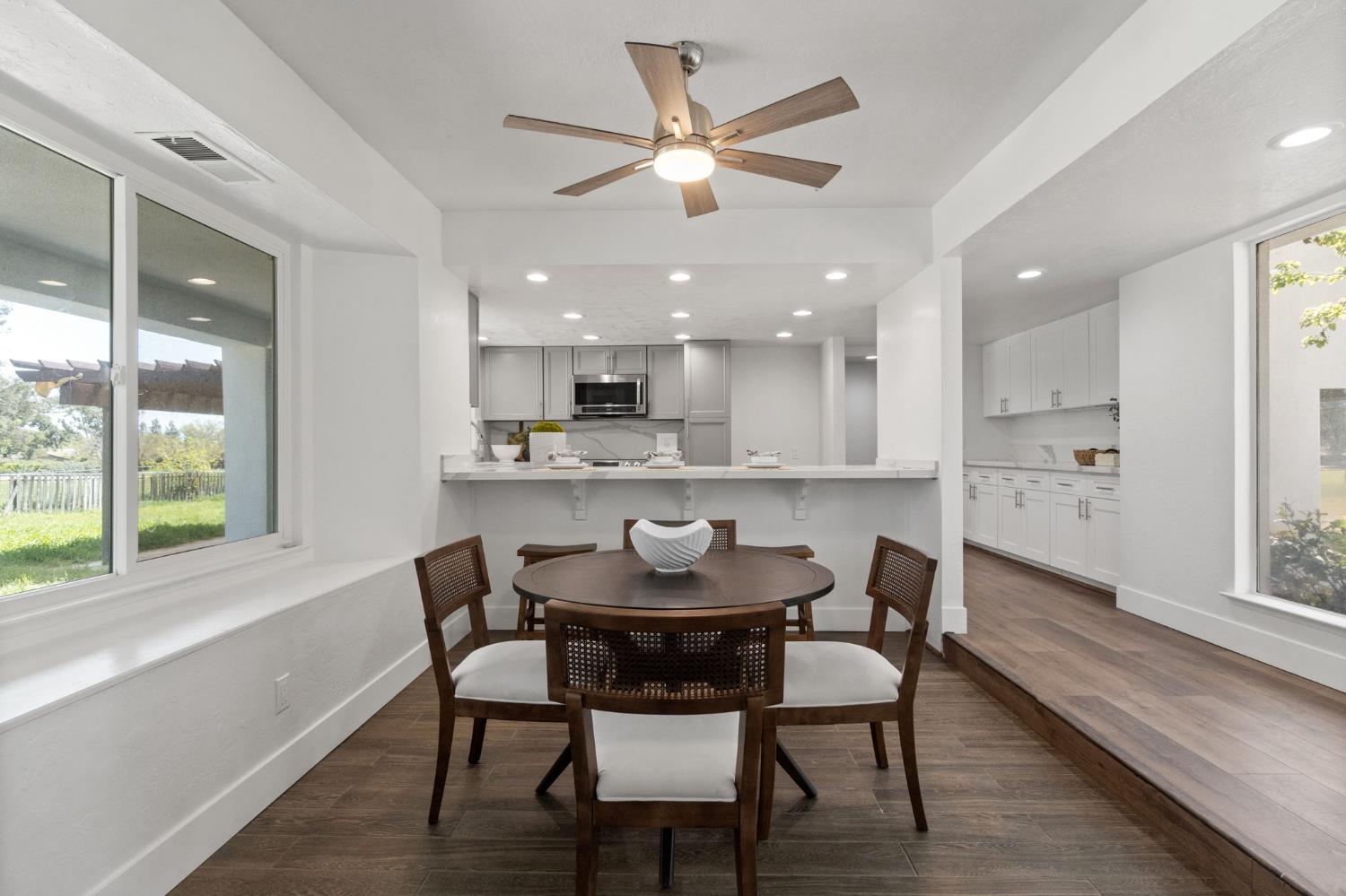 8356 Chamise, Clovis, CA 93619