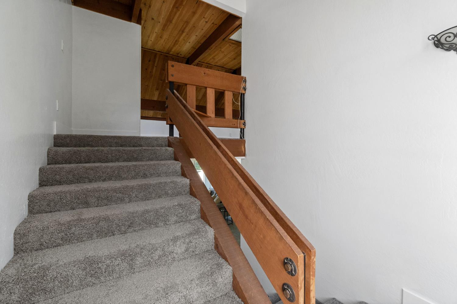 8356 Chamise, Clovis, CA 93619