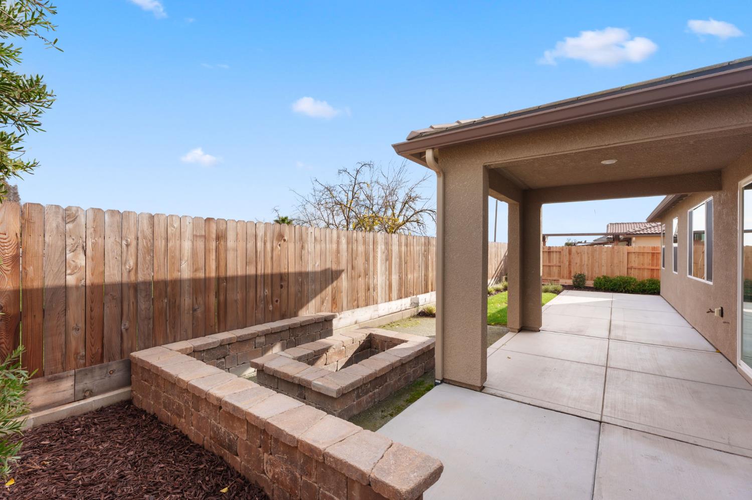 3215 Lourdes Ave, Clovis, CA 93619