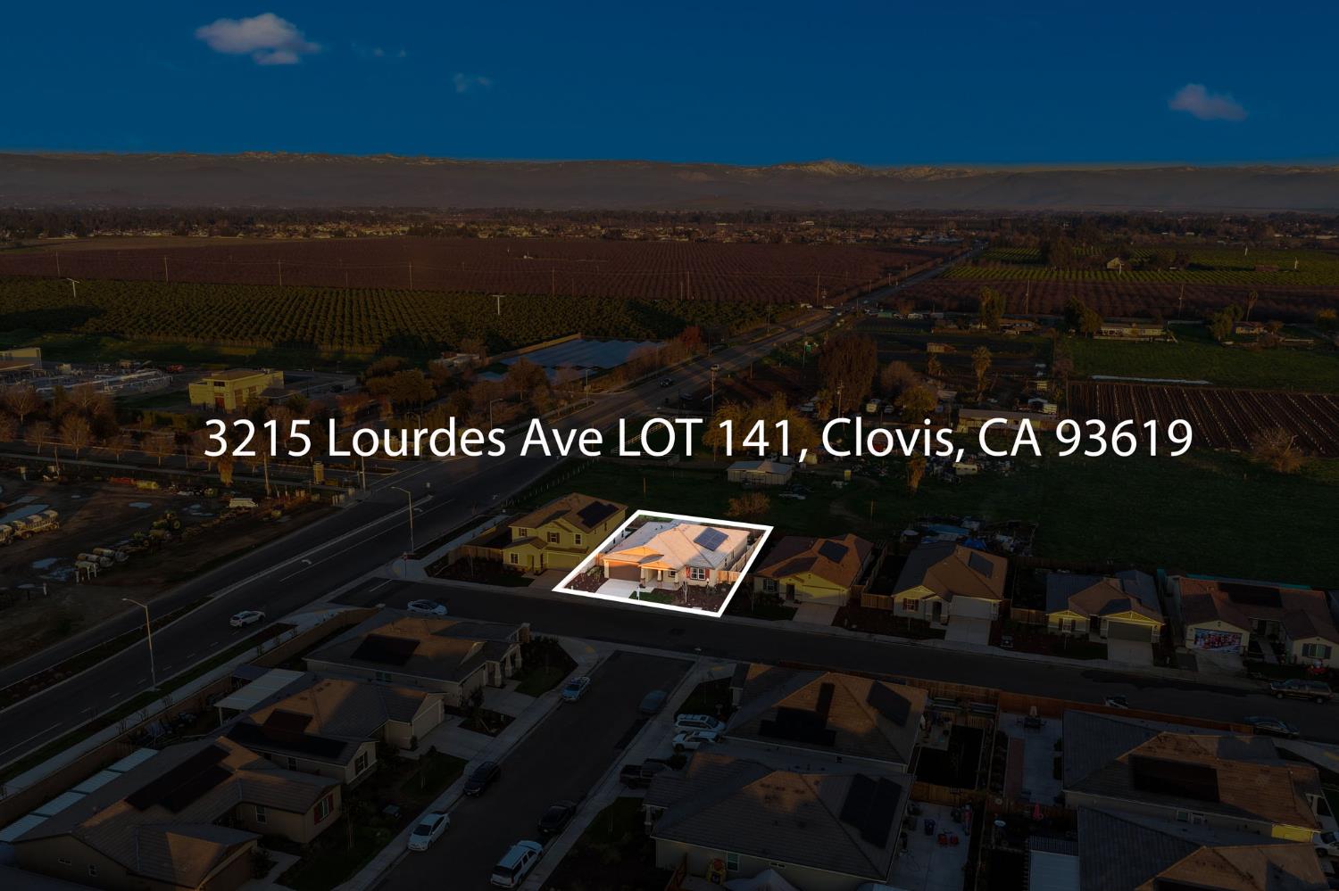 3215 Lourdes Ave, Clovis, CA 93619