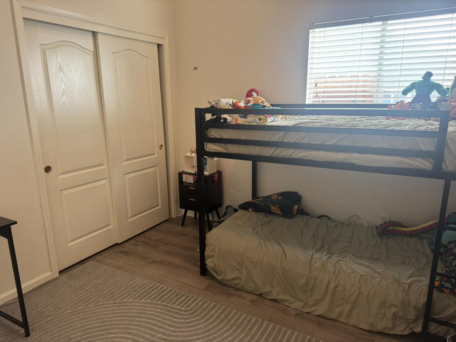 62 N Helm Ave, Clovis, CA 93612