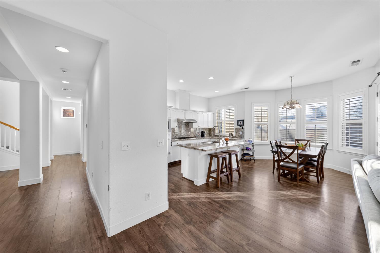 2662 Whitmore Ave, Clovis, CA 93619