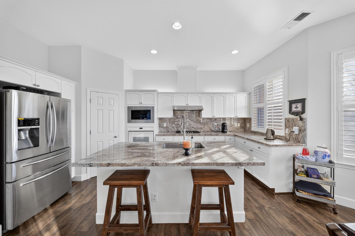 2662 Whitmore Ave, Clovis, CA 93619