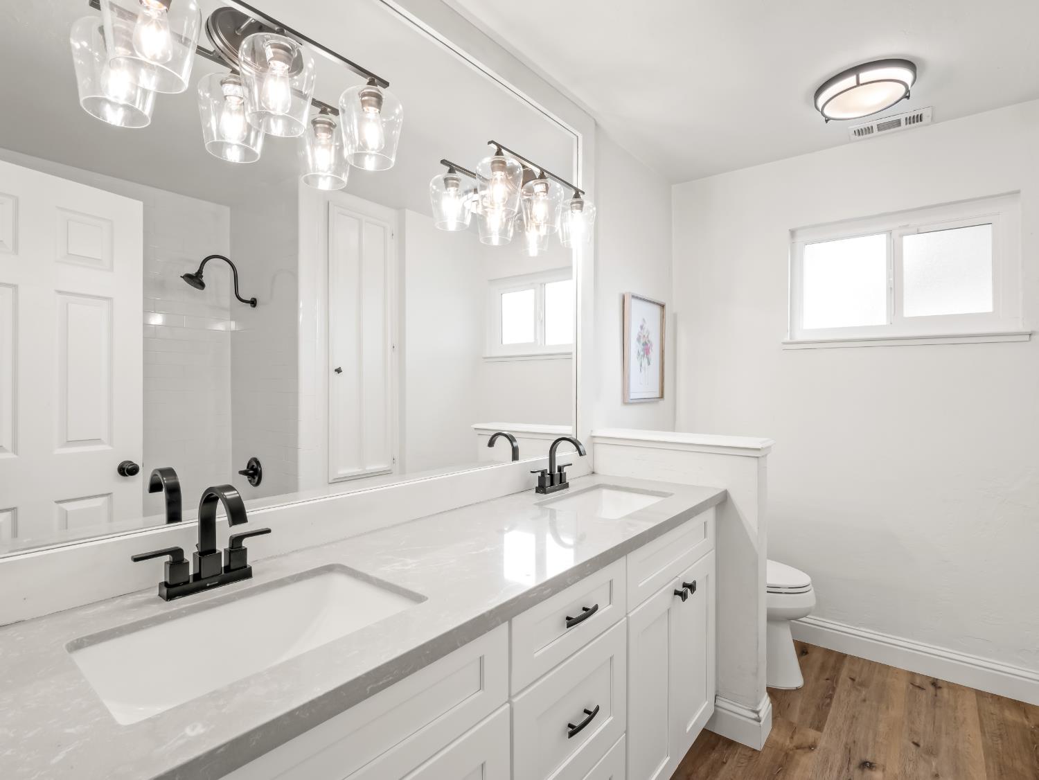 9321 E Bullard Ave, Clovis, CA 93619