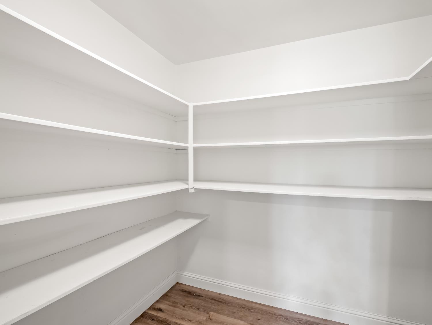 9321 E Bullard Ave, Clovis, CA 93619