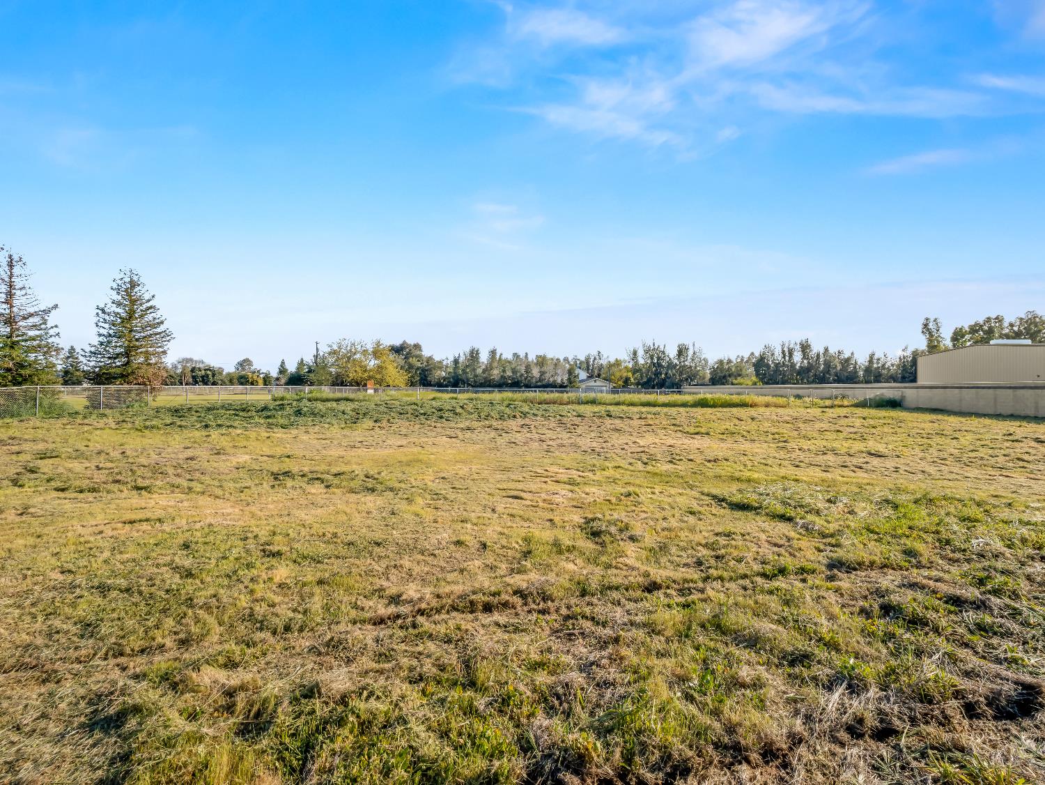 9321 E Bullard Ave, Clovis, CA 93619