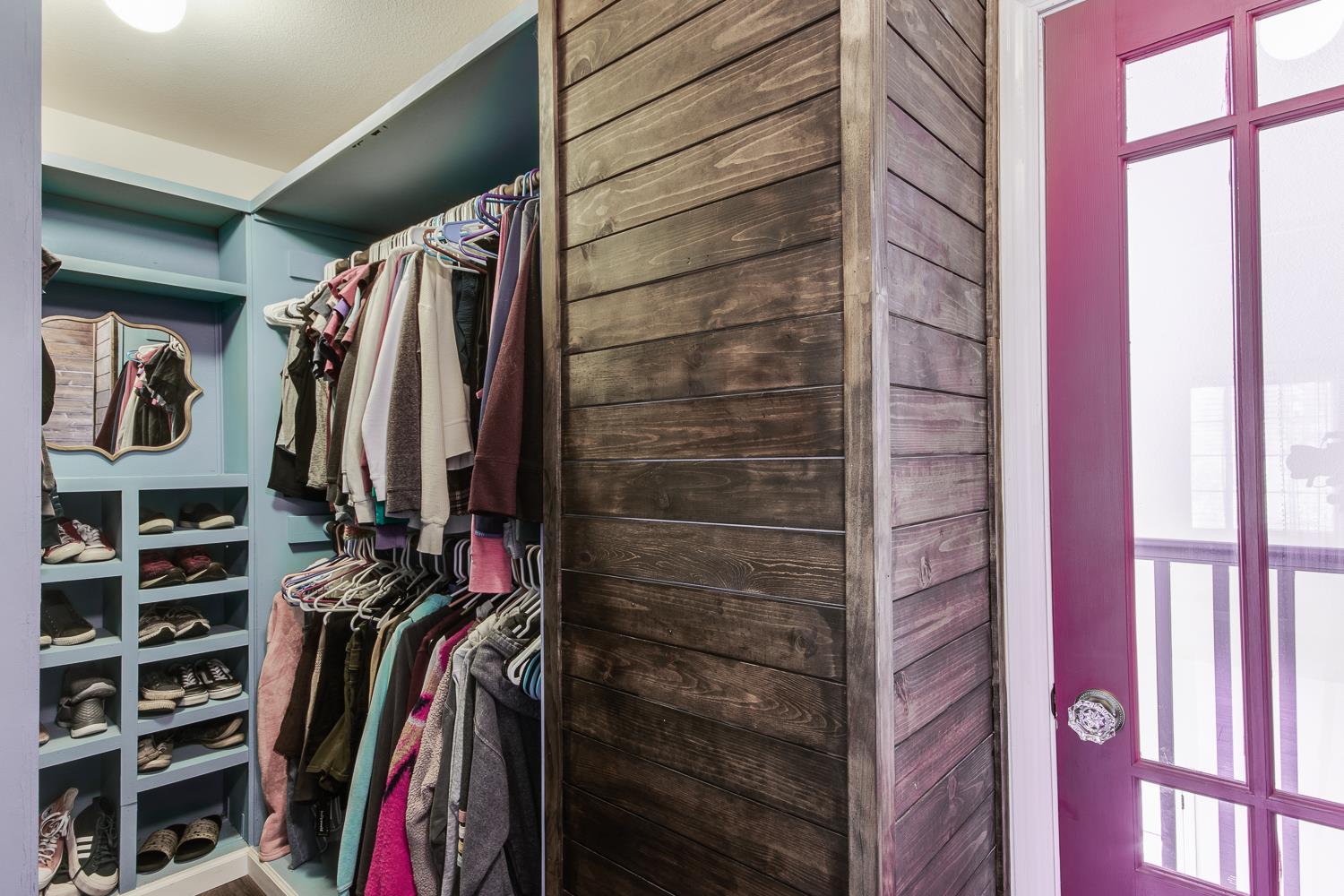 166 Bedford Ave, Clovis, CA 93611