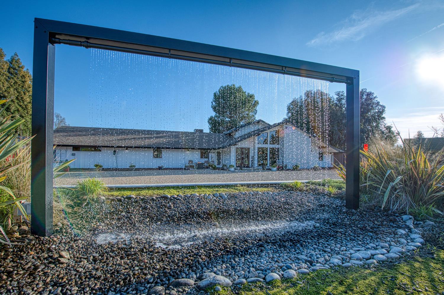 11735 E Santa Ana Ave, Clovis, CA 93619