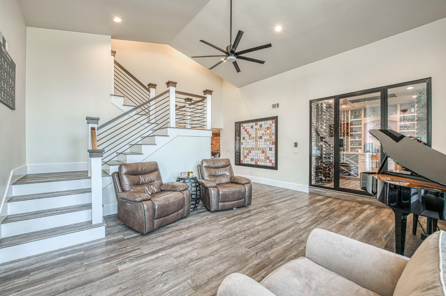 11735 E Santa Ana Ave, Clovis, CA 93619