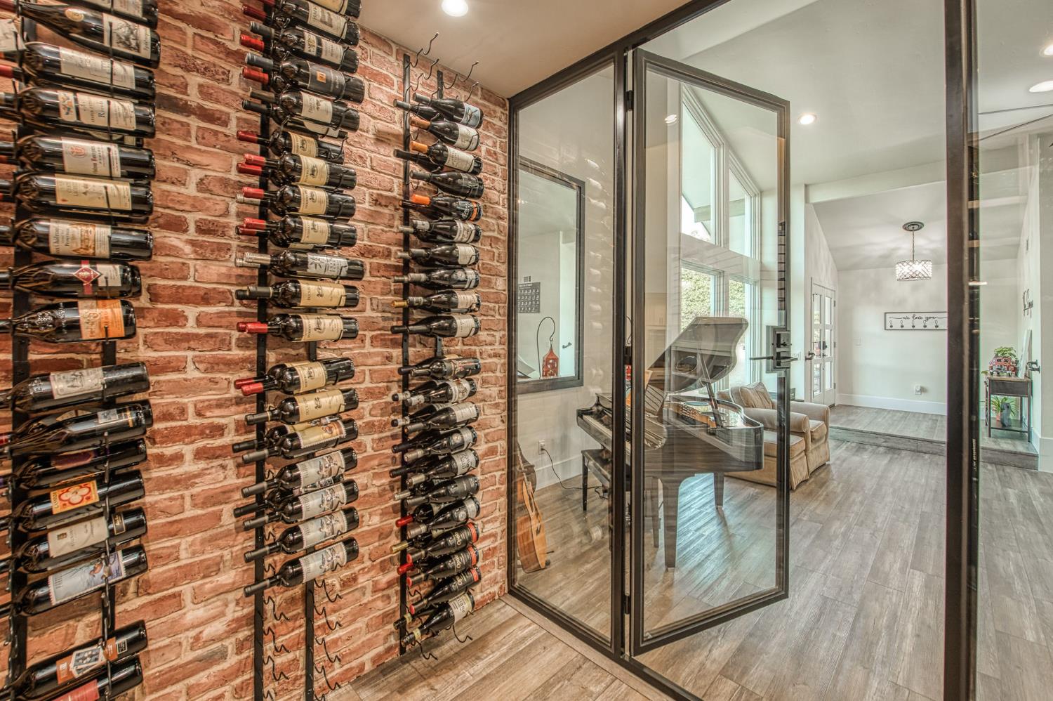 11735 E Santa Ana Ave, Clovis, CA 93619