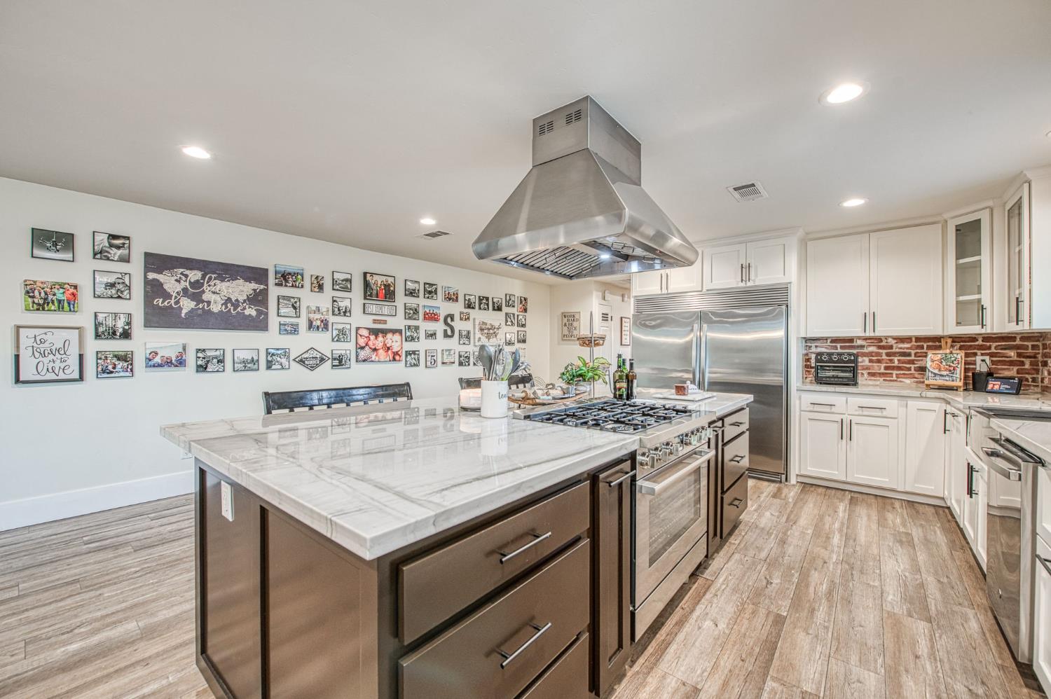 11735 E Santa Ana Ave, Clovis, CA 93619