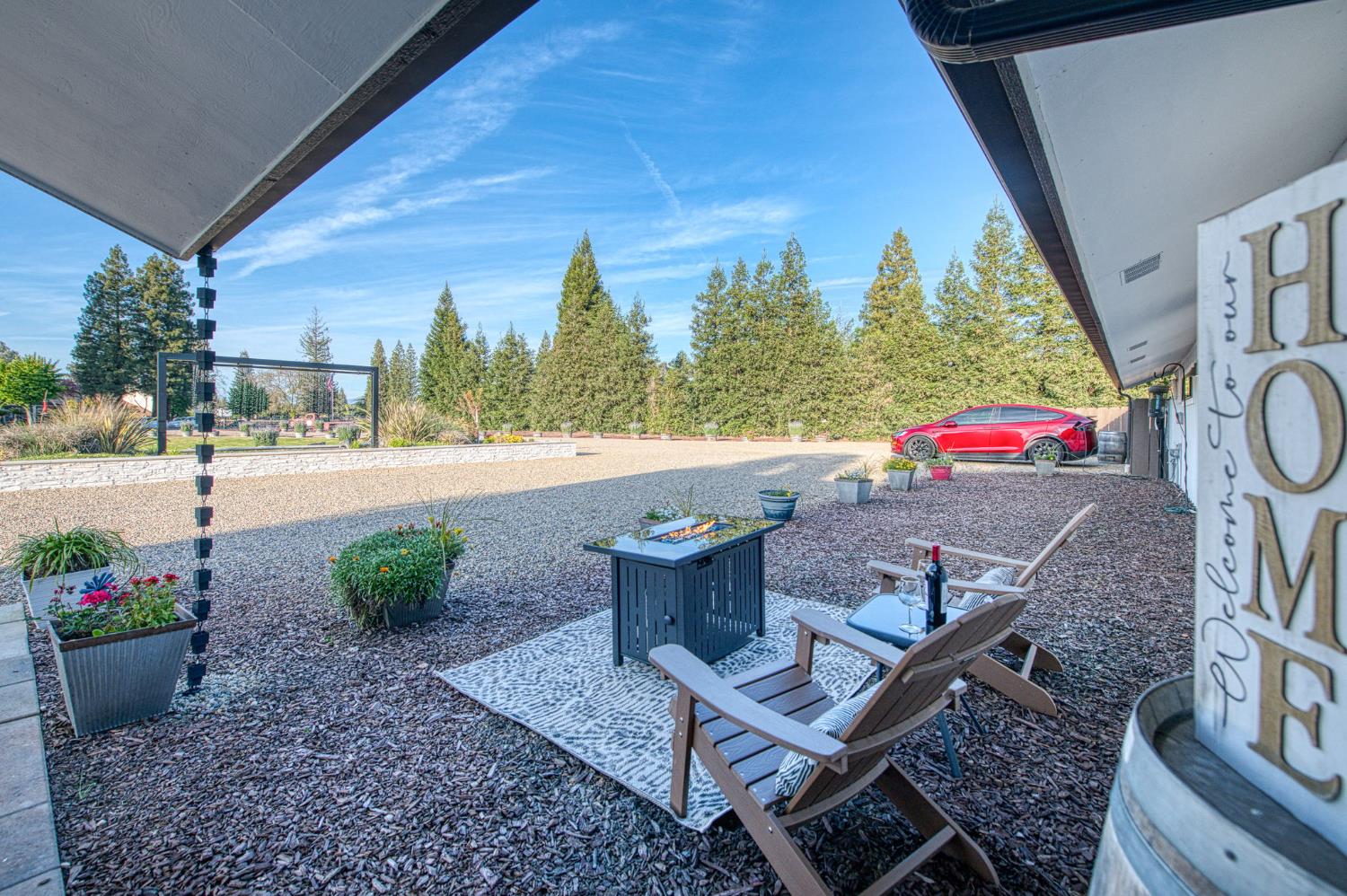 11735 E Santa Ana Ave, Clovis, CA 93619