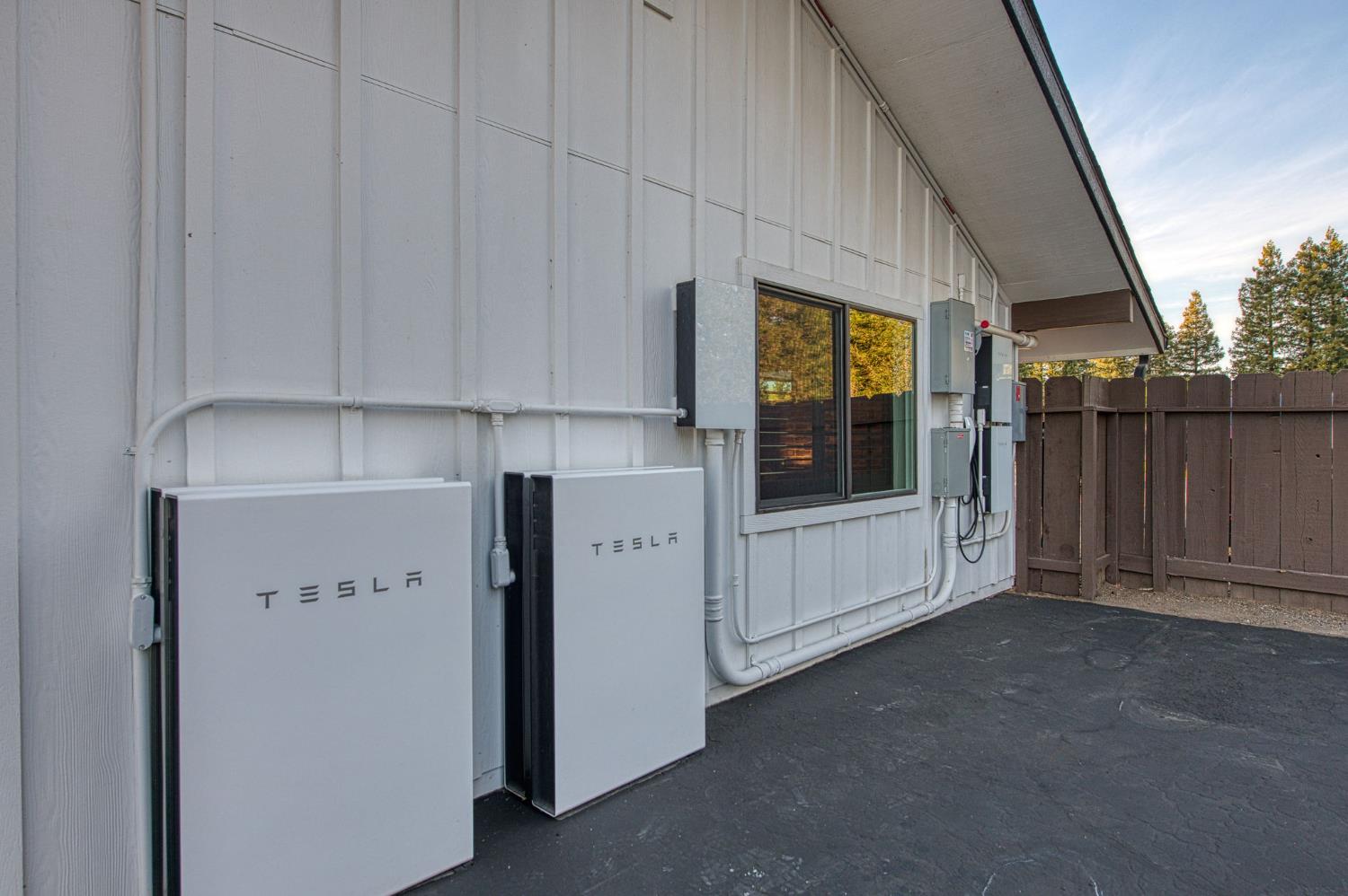 11735 E Santa Ana Ave, Clovis, CA 93619