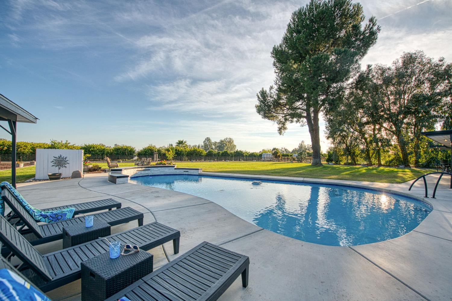 11735 E Santa Ana Ave, Clovis, CA 93619