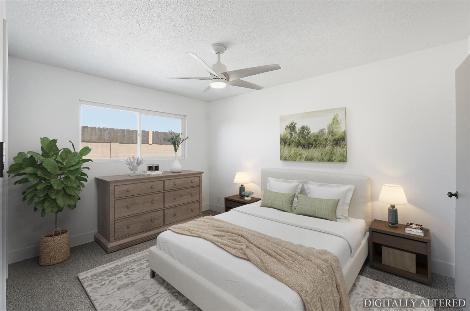 821 W Fairmont Ave, Clovis, CA 93612