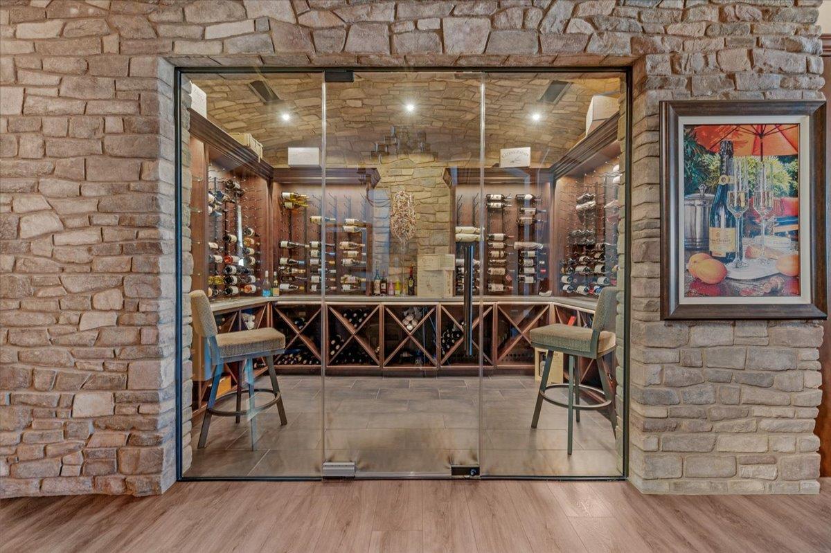 12392 N Via Tuscania Ave, Clovis, CA 93619