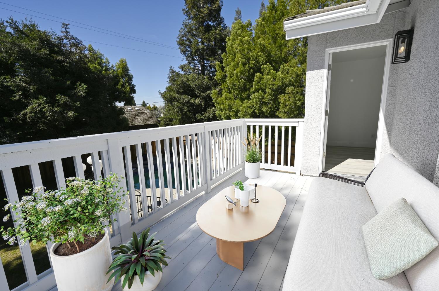 878 N Ash Ave, Clovis, CA 93611