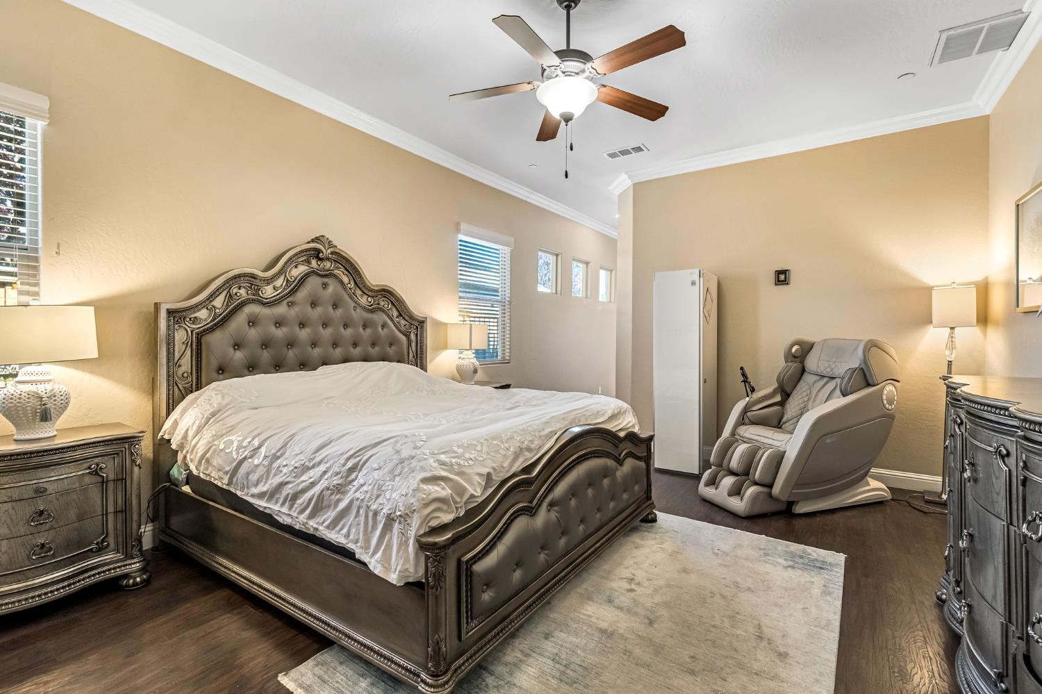 10819 E Fountain View, Clovis, CA 93619