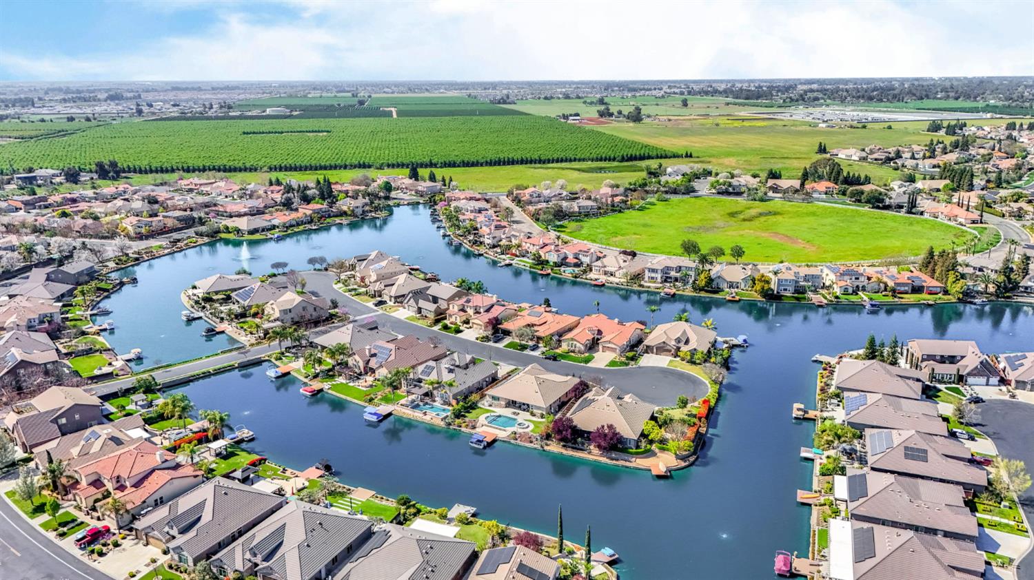 10819 E Fountain View, Clovis, CA 93619