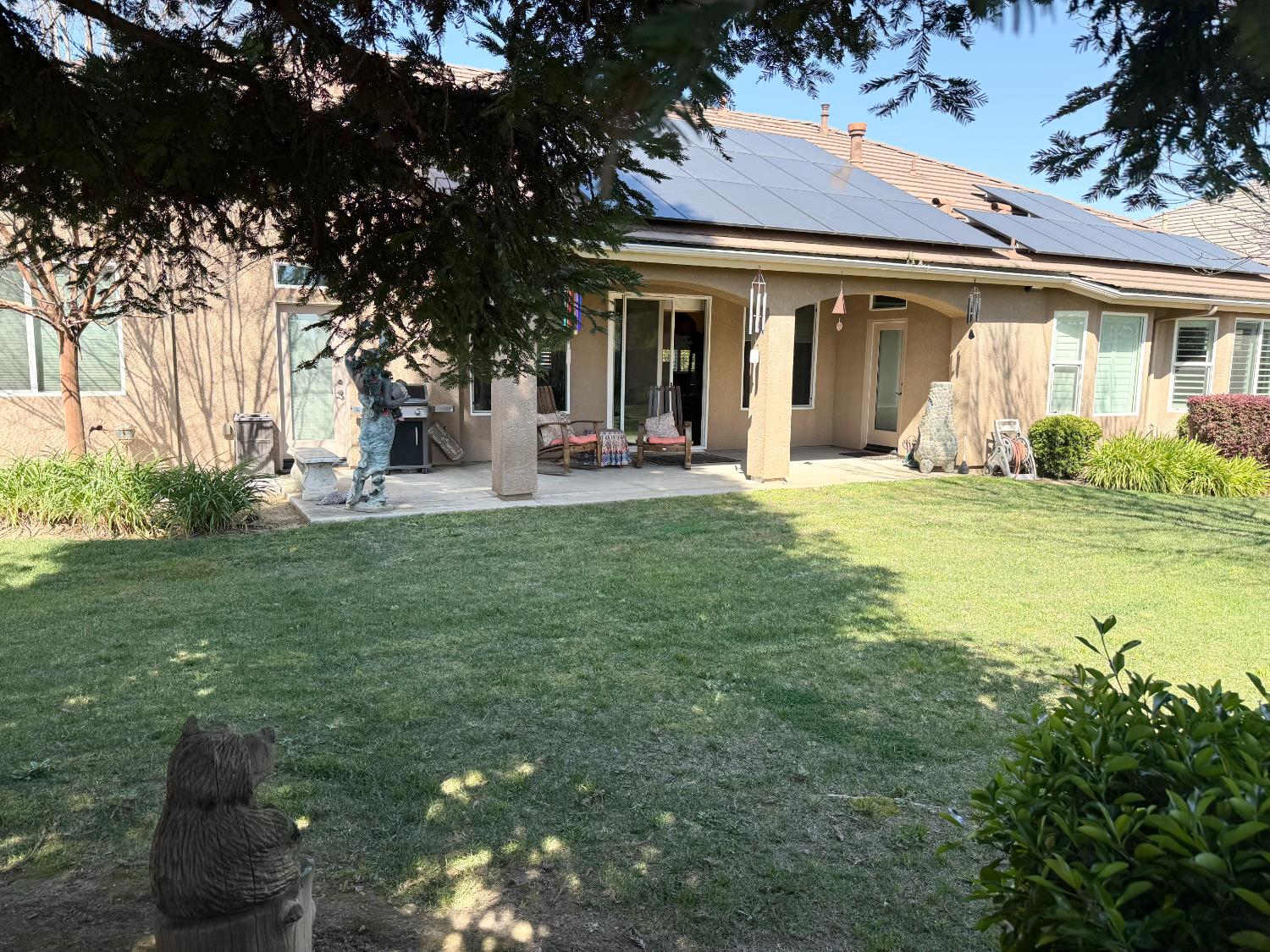 2670 Muncie Ave, Clovis, CA 93619