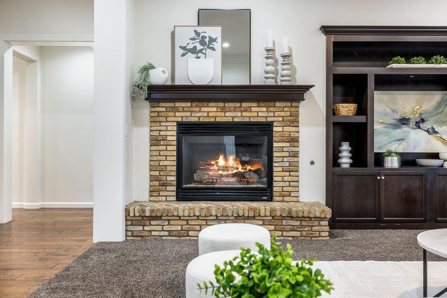 1945 N Emil Ave, Clovis, CA 93619